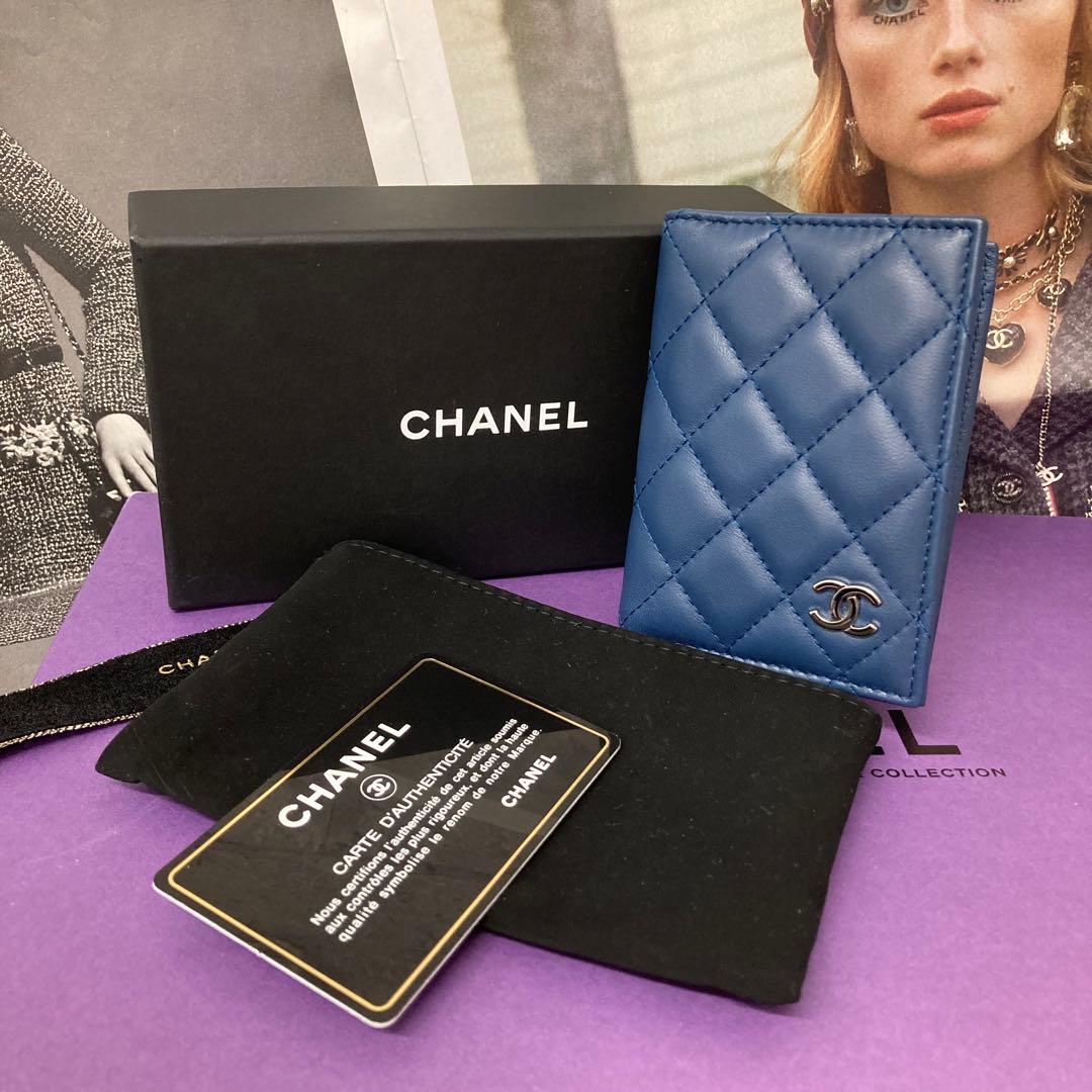 未使用☆CHANEL☆カードケース☆ID☆ケース☆定期入れ☆