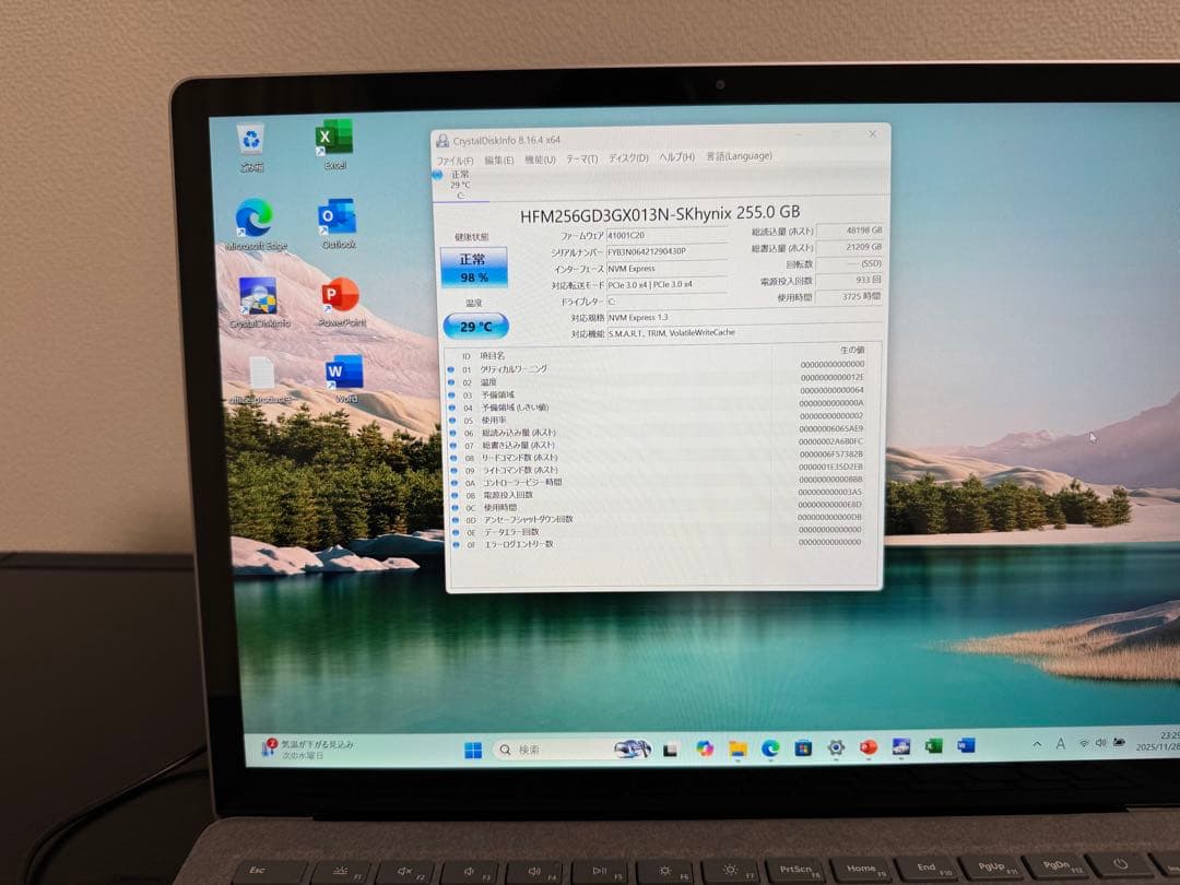 累積3725 Surface Laptop5 256GB タッチ バッテリ90%