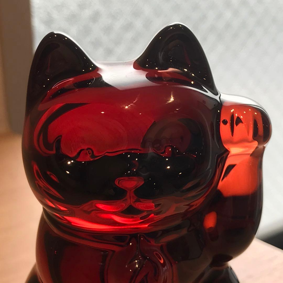 プシュケ 可愛らしい♡アンティークバカラ招き猫フィギュリン♪真紅♪縁起物☆