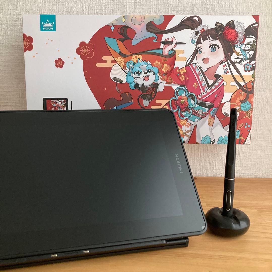 【美品】HUION KAMVAS 12 液晶ペンタブレット 本体＋保護フィルム付