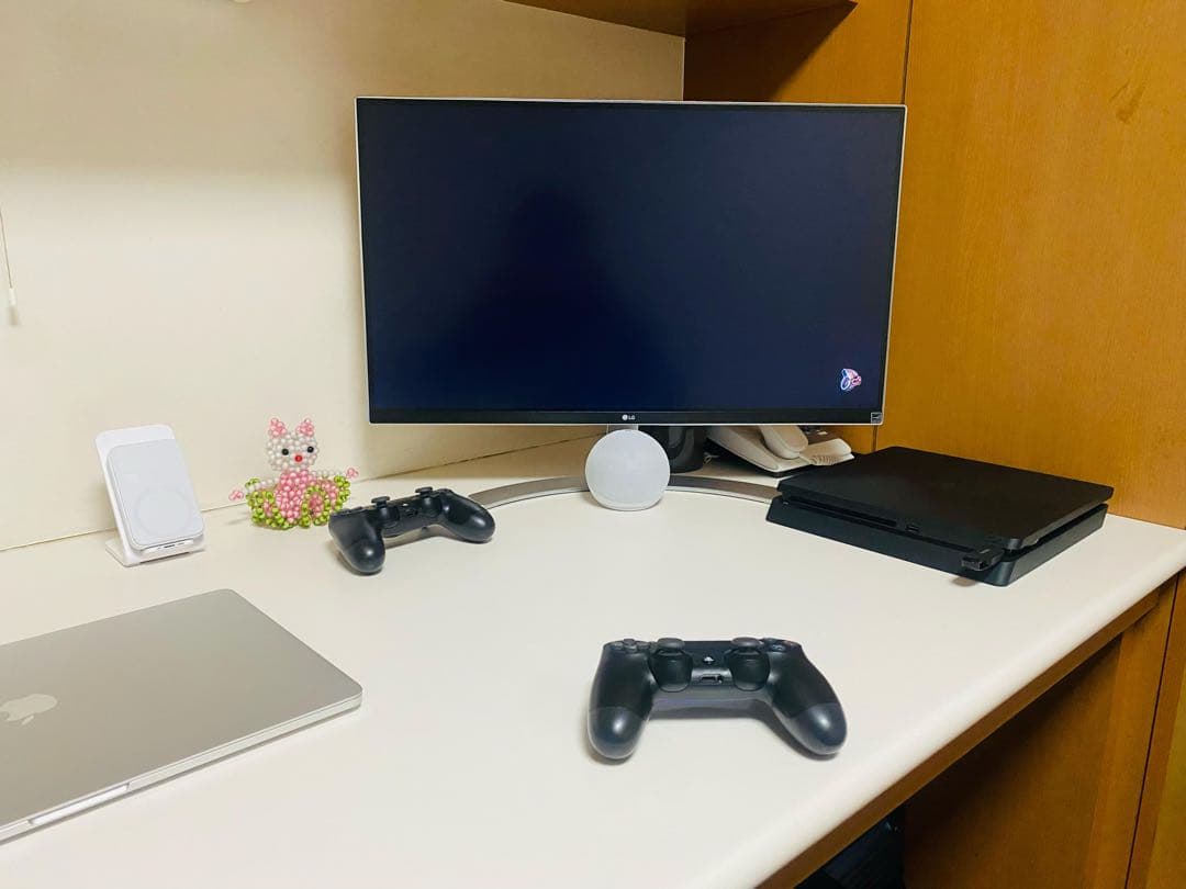 LG 27UD68-W ディスプレイ