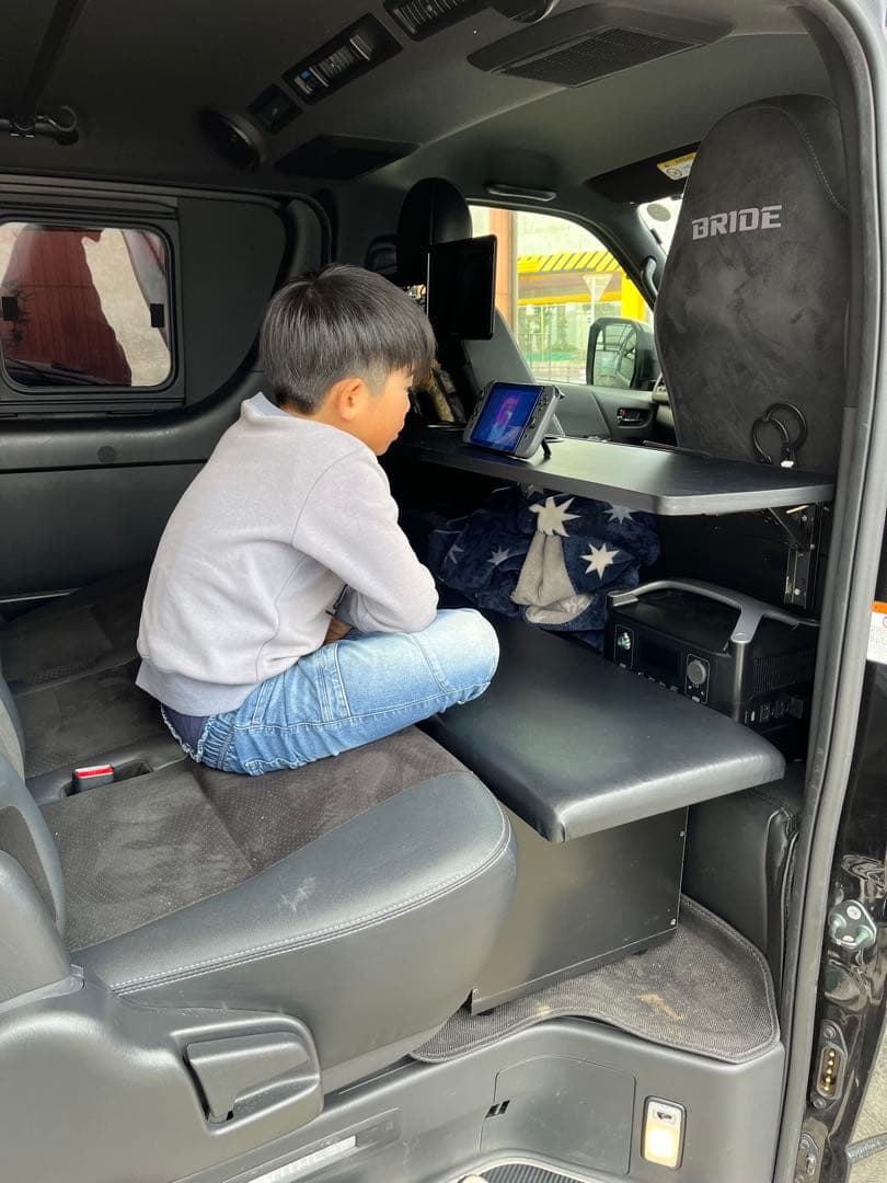 koh.kohさん予約1月下旬　ハイエース　折り畳み　セカンドテーブル　金具のみ