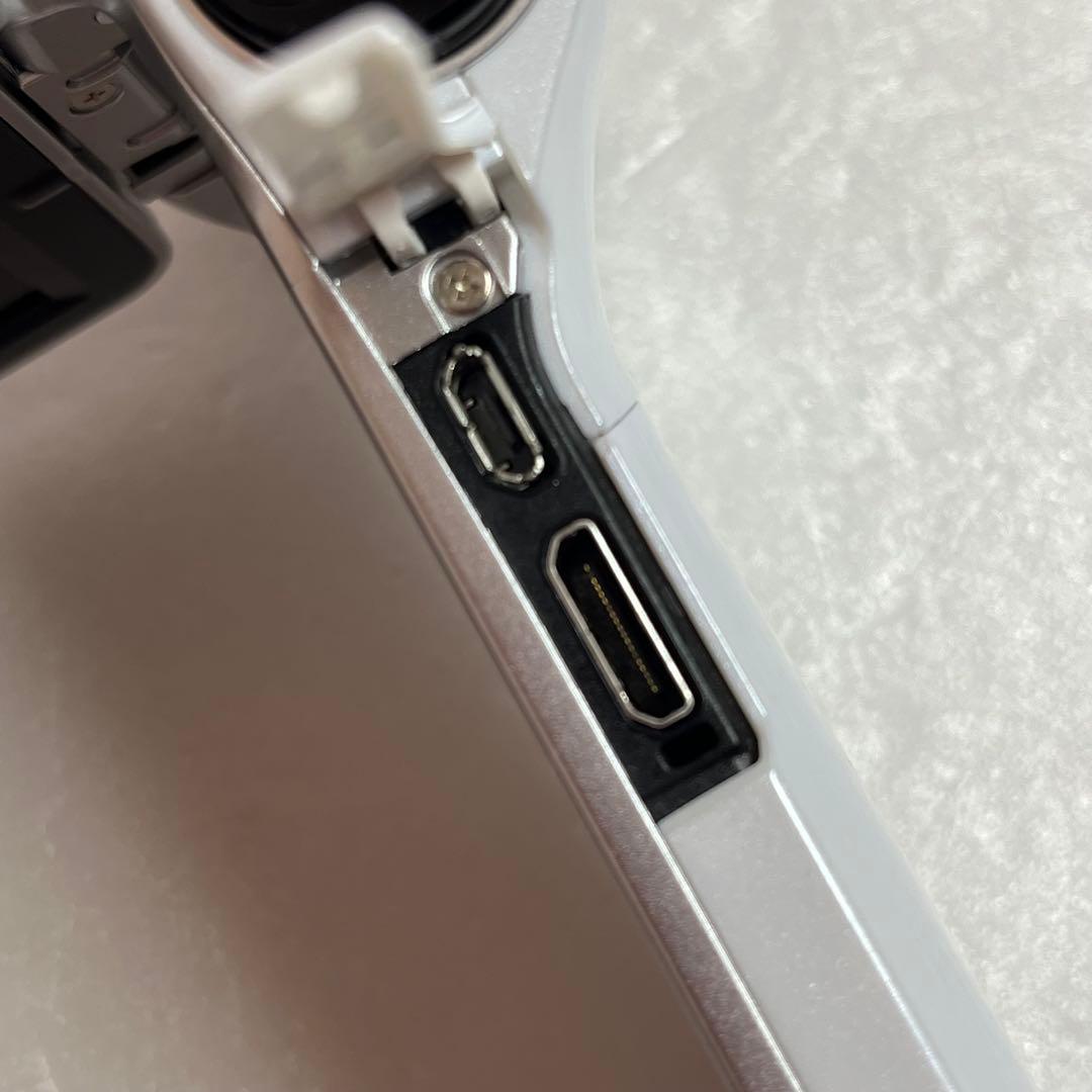 ☆極美品☆PanasonicデジタルムービーカメラHX-DC3(W)