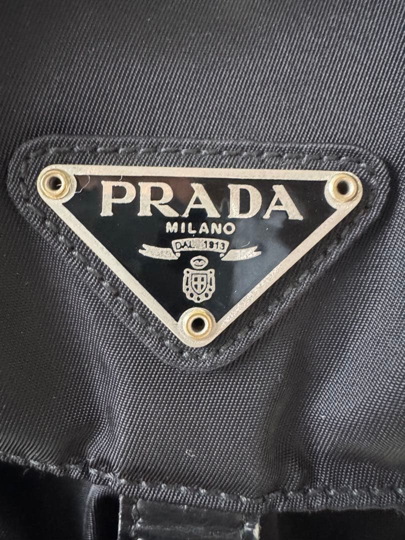 美品✨PRADAプラダ　バックパック　サフィアーノ　ナイロン　リュック　ブラック