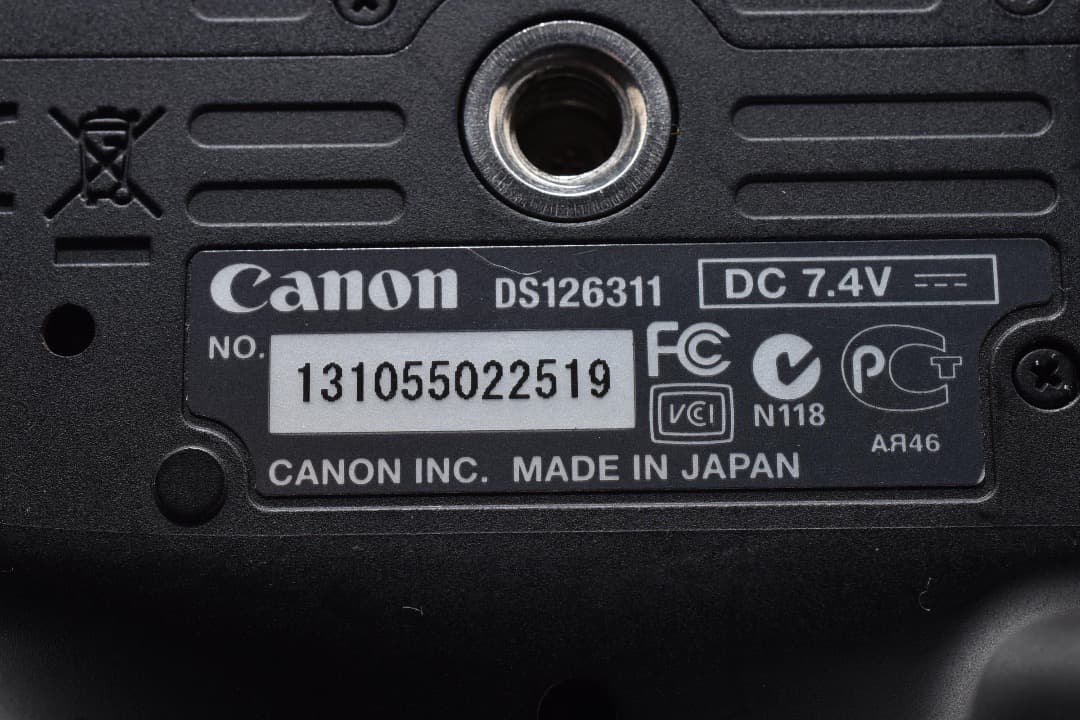 デジタルカメラ Canon EOS kiss X5 + EF-S 18-55mm #1181