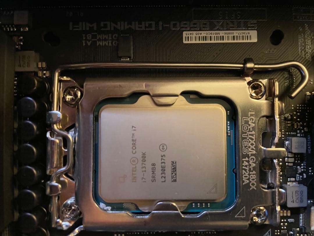 その他 Core i7-13700K + 32GB DDR5 + STRIX B660I
