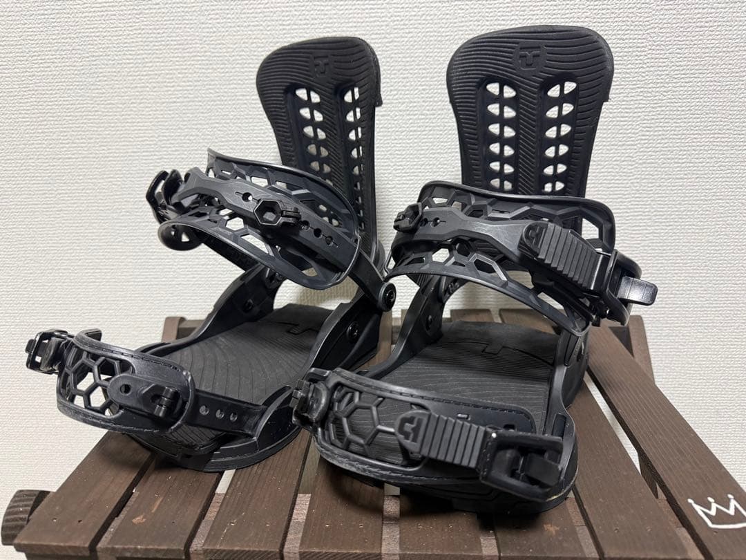 UNION ユニオン TRILOGY トリロジー Mサイズ　メンズＳと同サイズ感