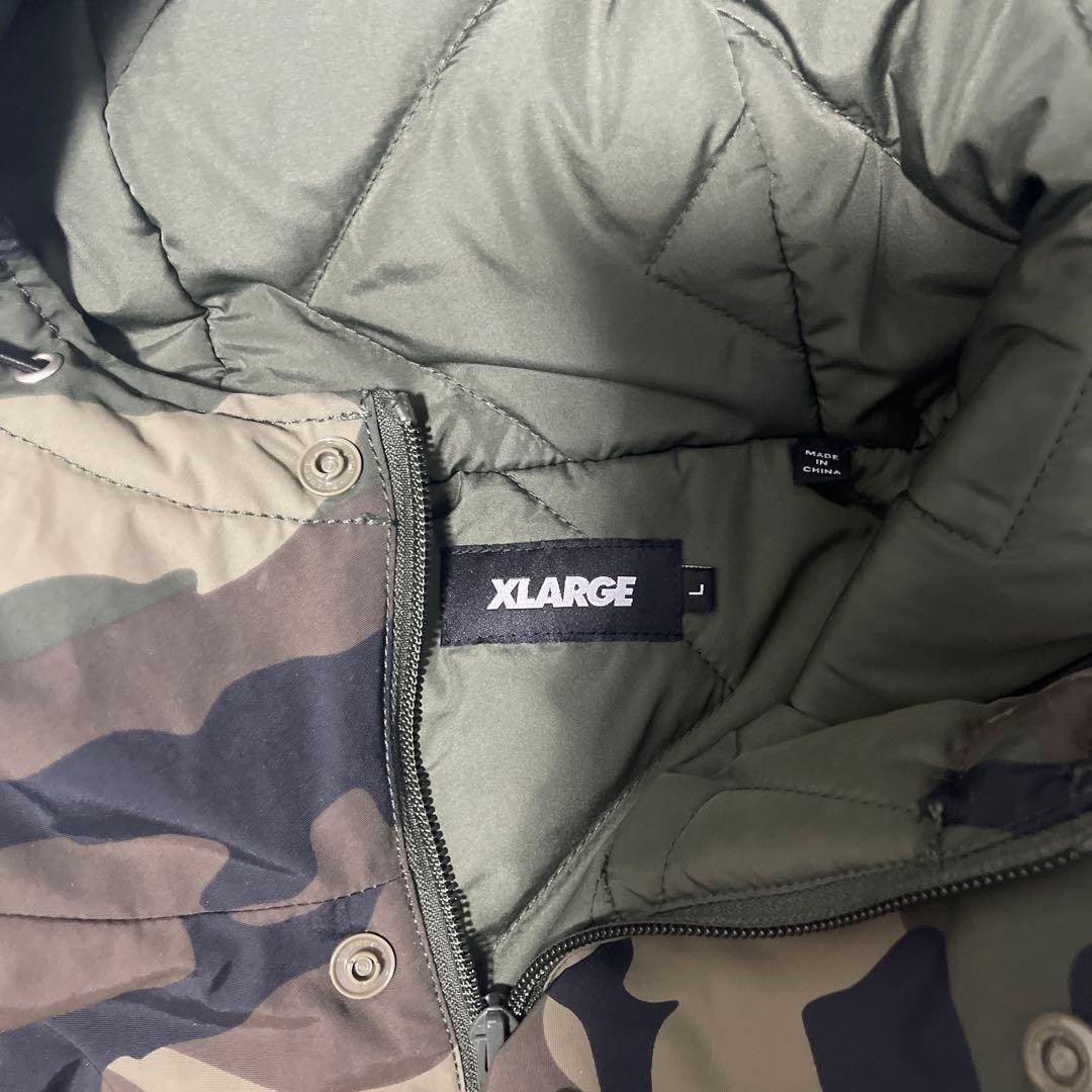XLARGE カモフラージュ フード付きダウンジャケット