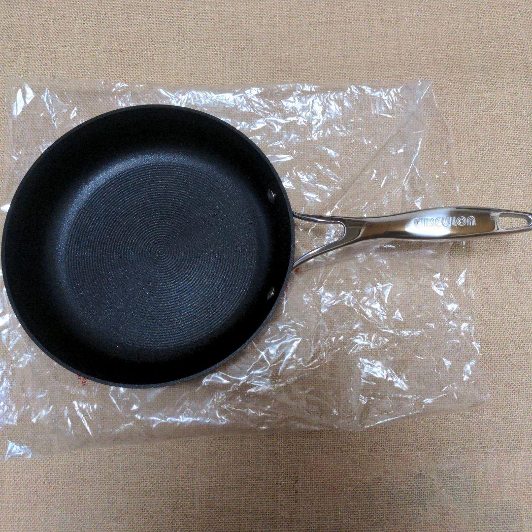 未使用品　MEYER　Circulon サーキュロンフライパン 25cm