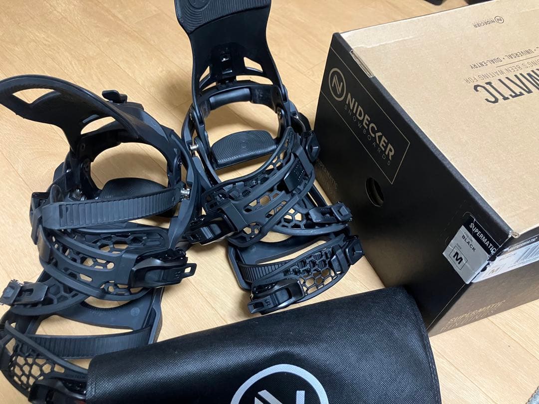 NIDECKER SUPERMATIC 24-25モデル Mサイズ 黒