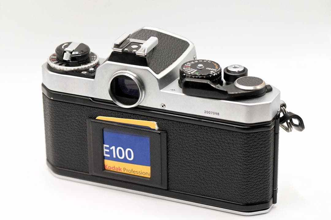 【整備済】Nikon FE2 + Voigtländer 58mm F1.4