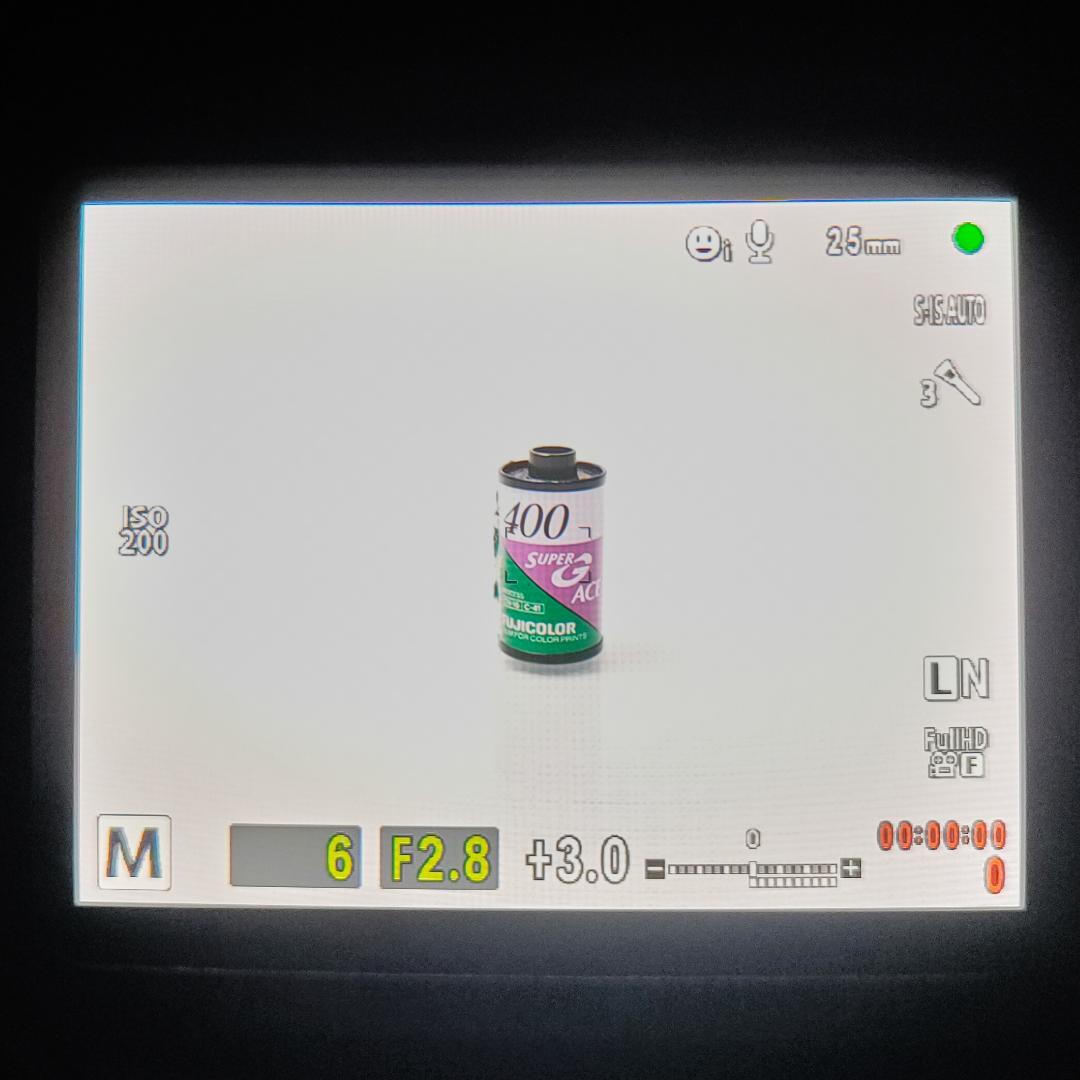 OLYMPUS OM-D E-M1 / ズーム＋単焦点１本ずつ 他付属品あり