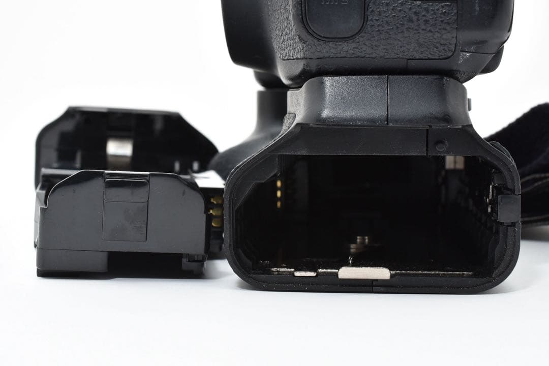 デジタル一眼レフカメラcanon kiss x7i標準&望遠ダブルレンズセット