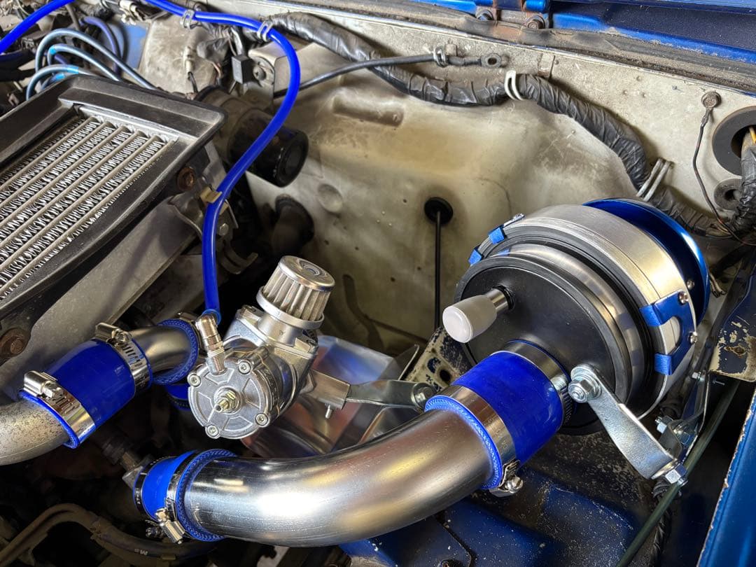 【ジムニーJA22JA12JA11】未使用近い超美品 BLITZサクションキット