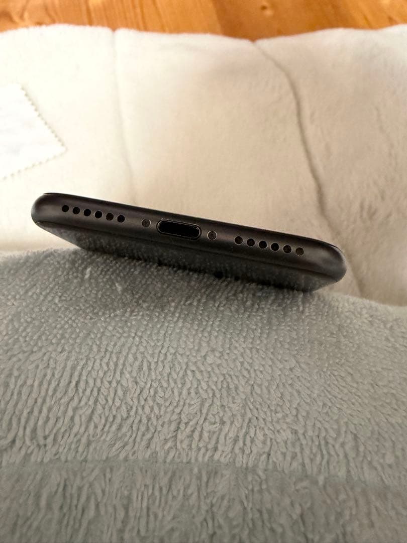 Apple iPhone 8 64GB バッテリー交換済み