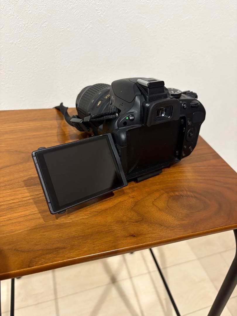 デジタルカメラ NIKON D5100 18-55 VR Kit