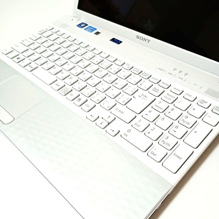 VAIO i5 新品SSD ブルーレイ バッテリー良好 キーボードカバー付