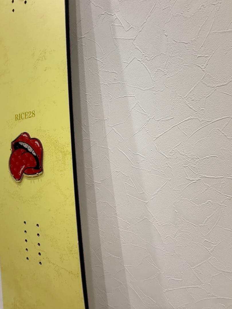 RICE28 スノーボード板 イエロー グラトリ向け