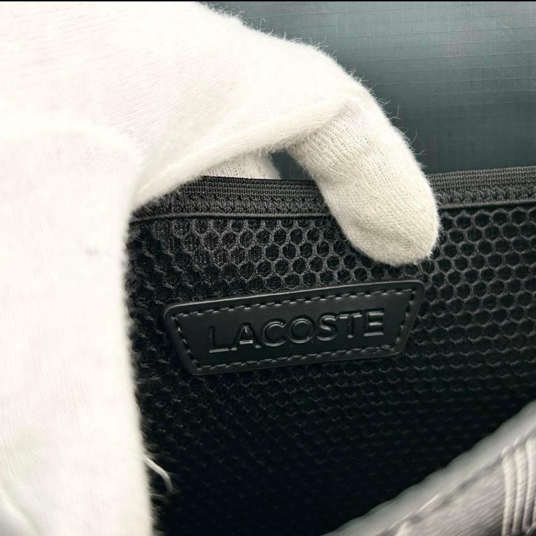 LACOSTE ザブレンド モノグラムフラップメッセンジャーバッグ