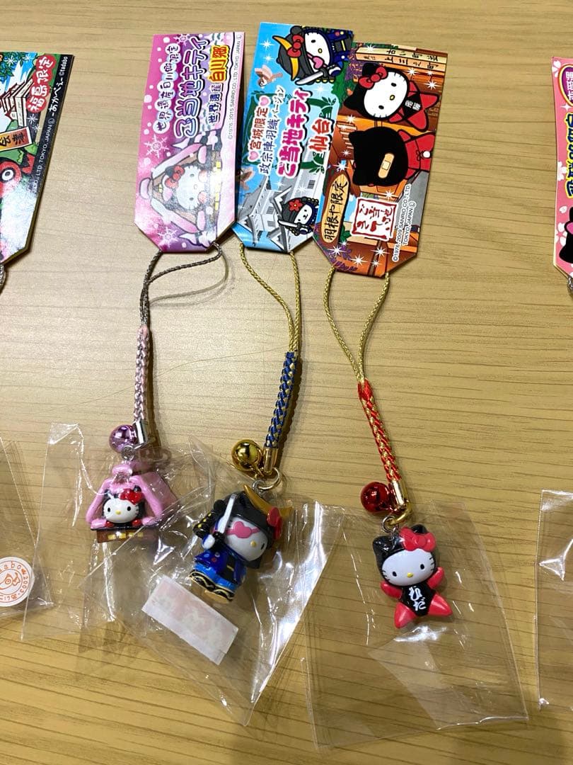 ご当地キティ　ストラップ　根付け　未使用　まとめ売り10点