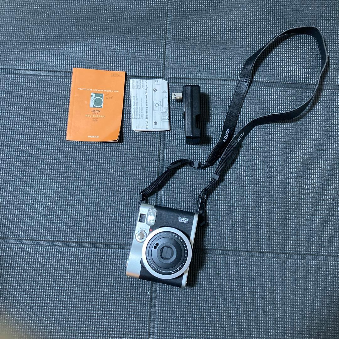 チェキ Fujifilm instax mini 90 本体と付属品