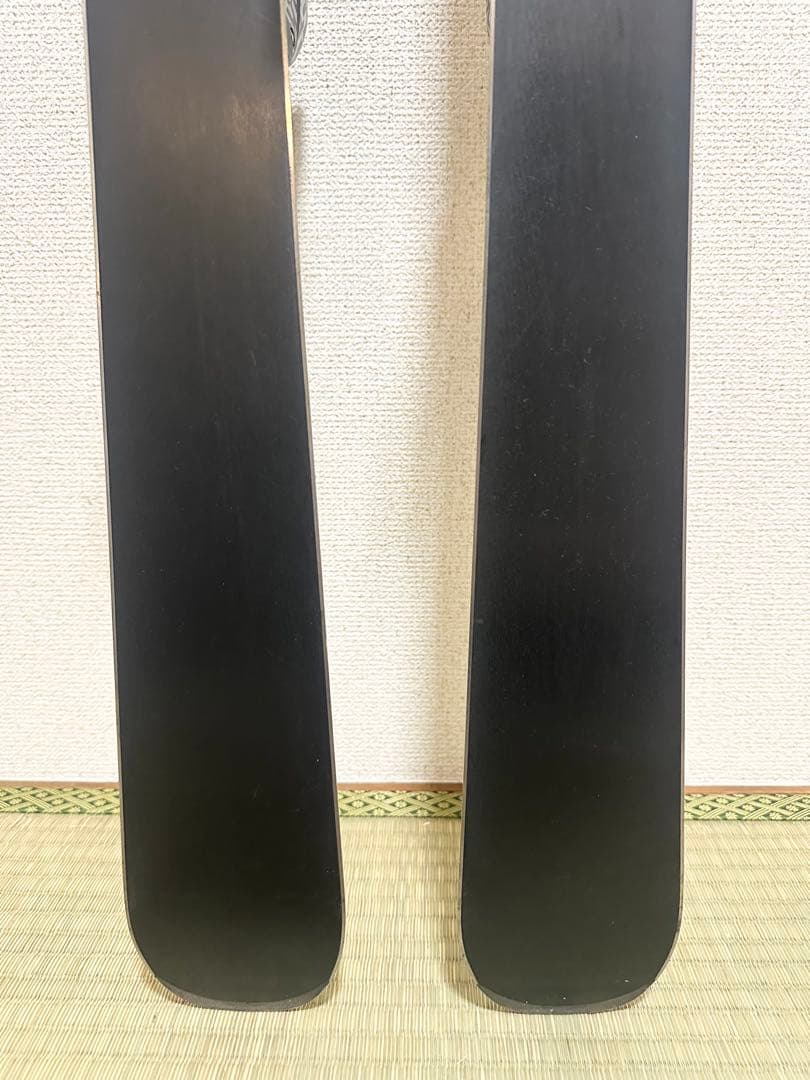 スキー atomic 159cm DYNAMIC PERFORM VR07