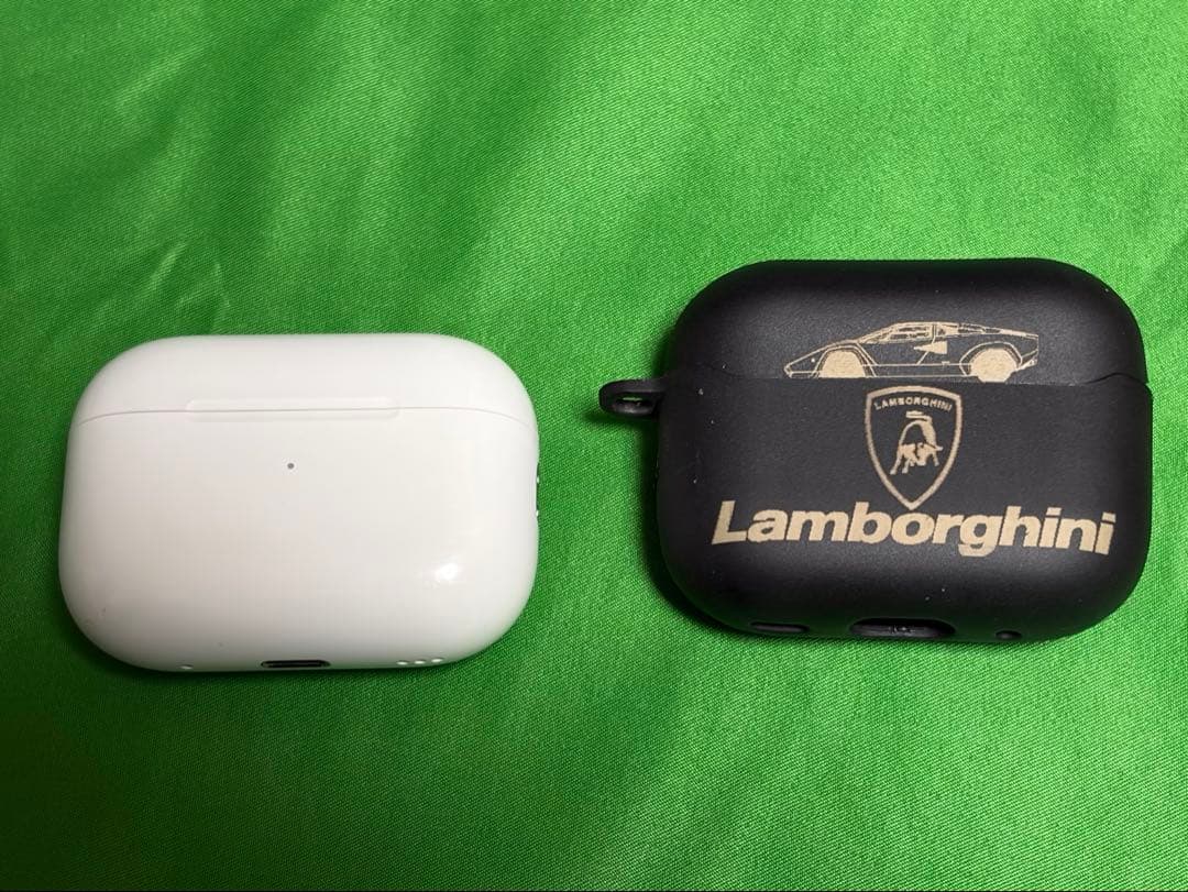 AirPods Pro 2 本体 Lightning カバーケース付