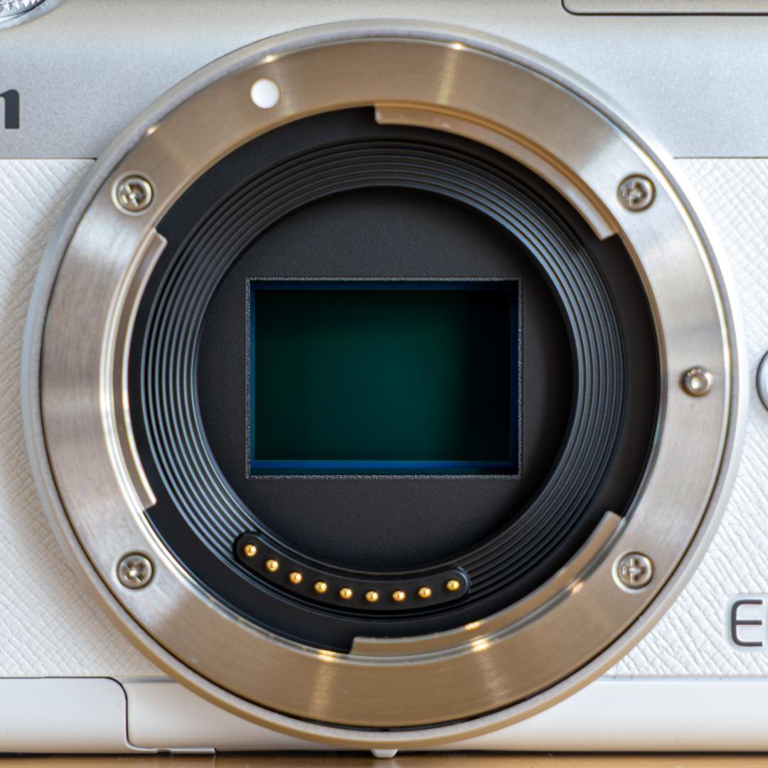 Canon EOS M200 標準ズームレンズ 付属品多数