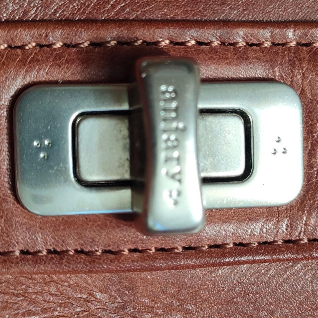 aniary/アニアリ ブラウンレザーショルダーバッグ ターンロック