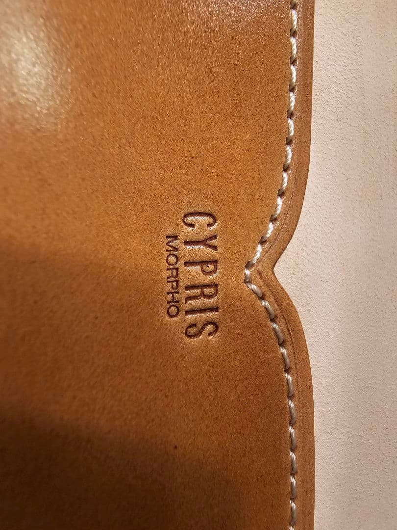 (値下OK)【CYPRIS：キプリス】オイルシェルコードバン（定価37400円）