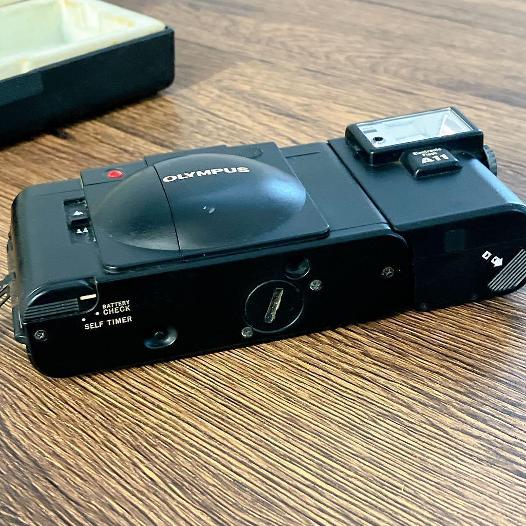 OLYMPUS XA2 A11 動作確認済　フィルムカメラ　ケース付　オリンパス