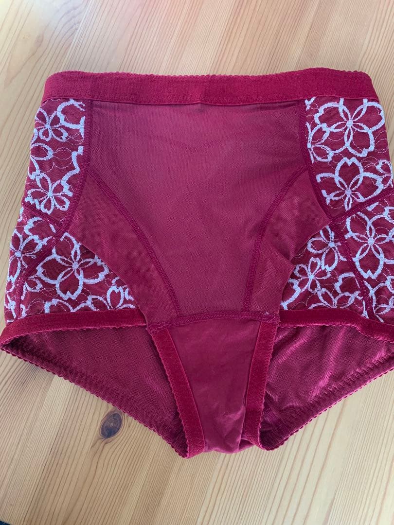 MARUKO サクラ ボディシェイパー D70 ショートガードルM セット