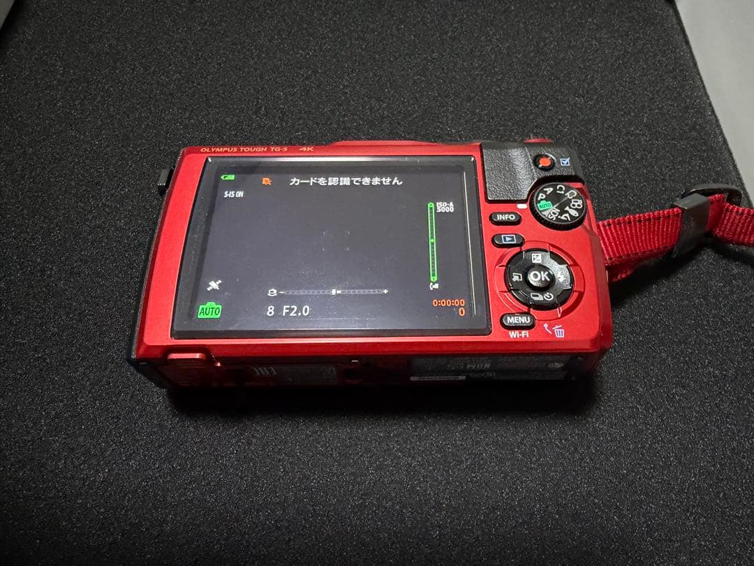 OLYMPUS Tough TG-5 レッド 本体とTCON、CLAセット