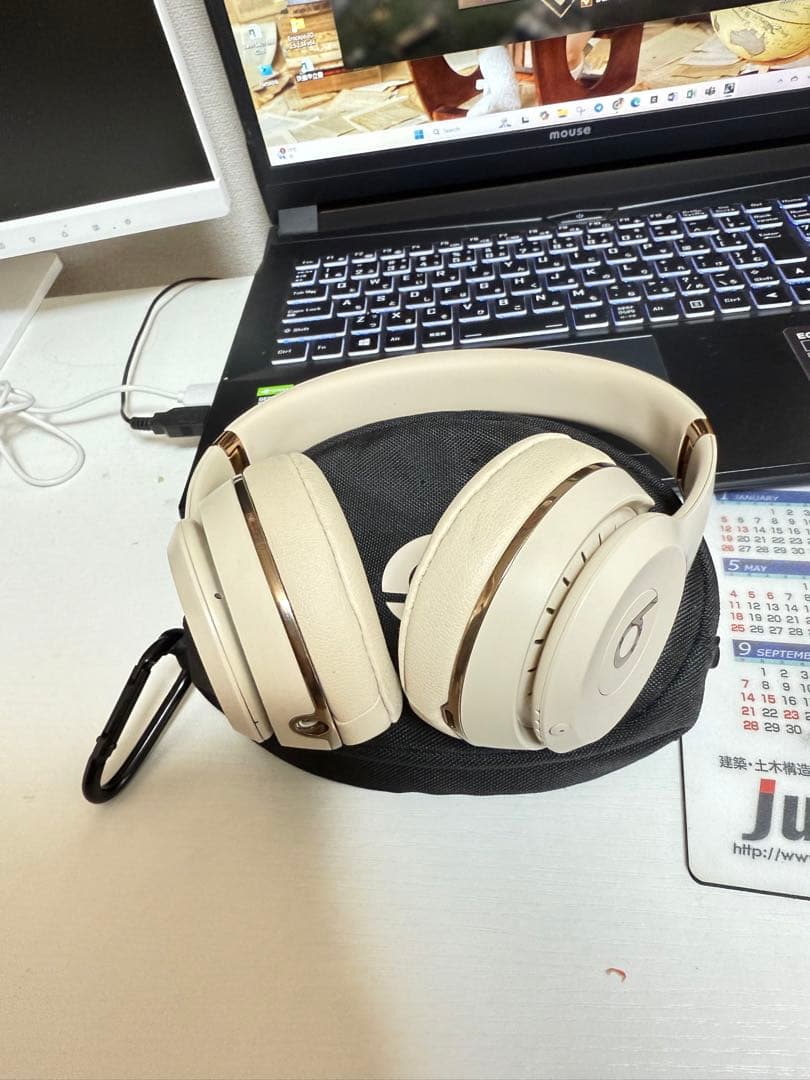 ヘッドホン Beats solo3