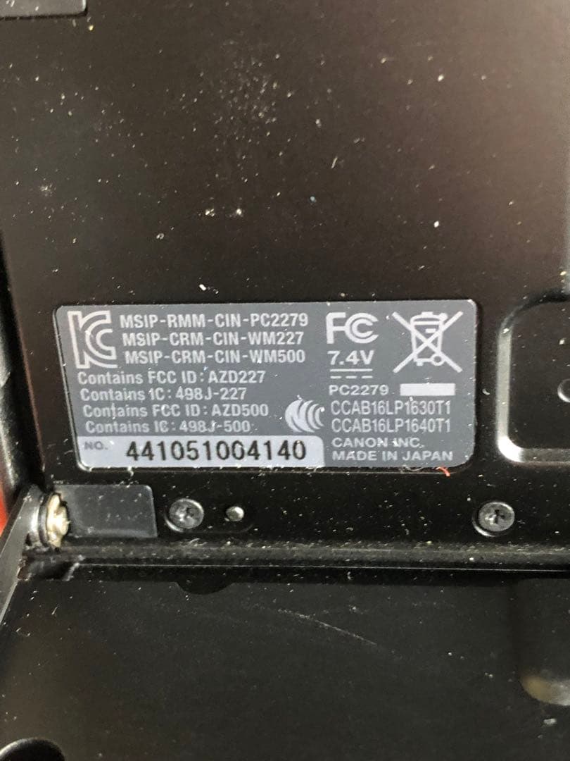 ▲【美品】Canon EOS M6 ダブルズームキット　バッテリー2つ付き