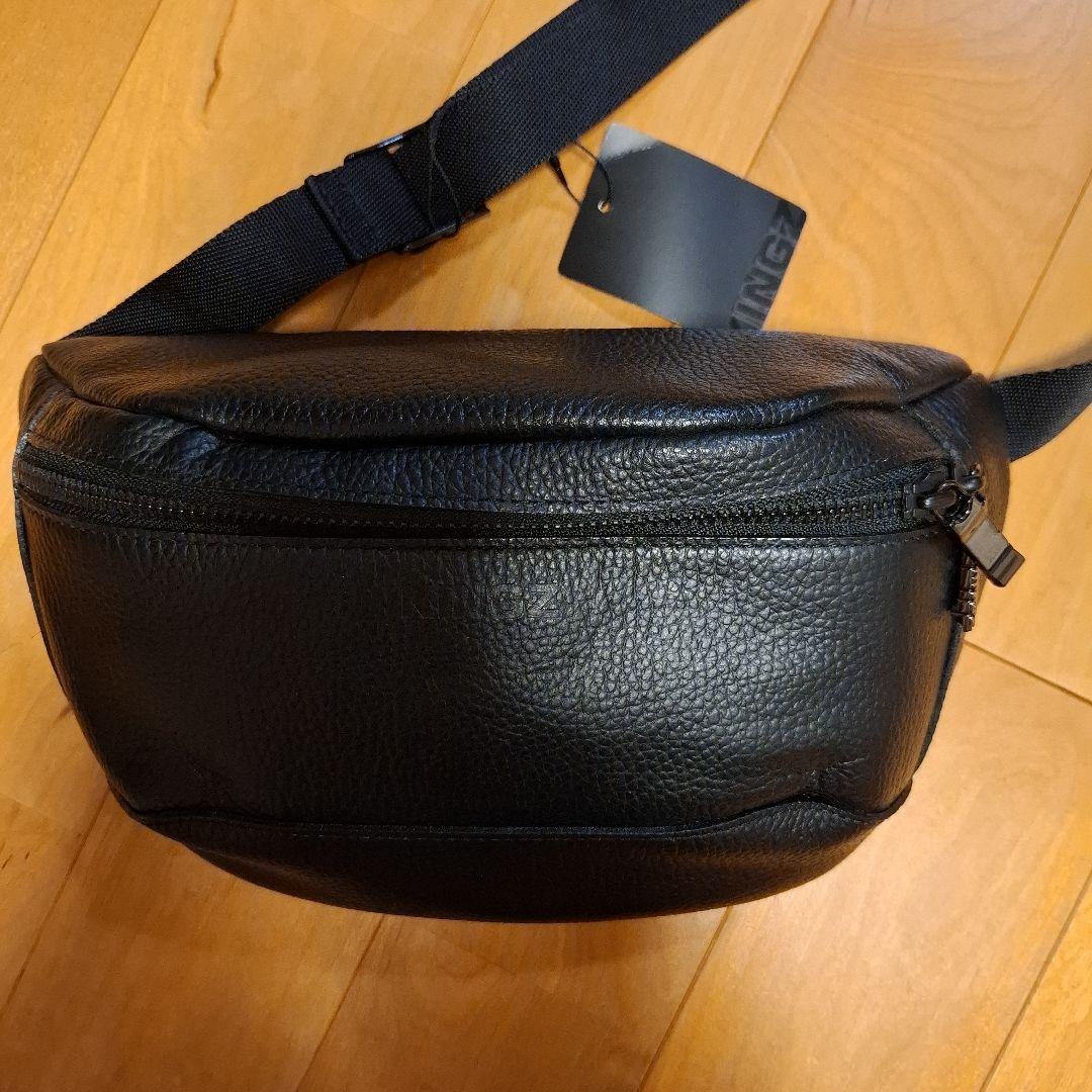 サマンサキングス　レザー ボディバッグ