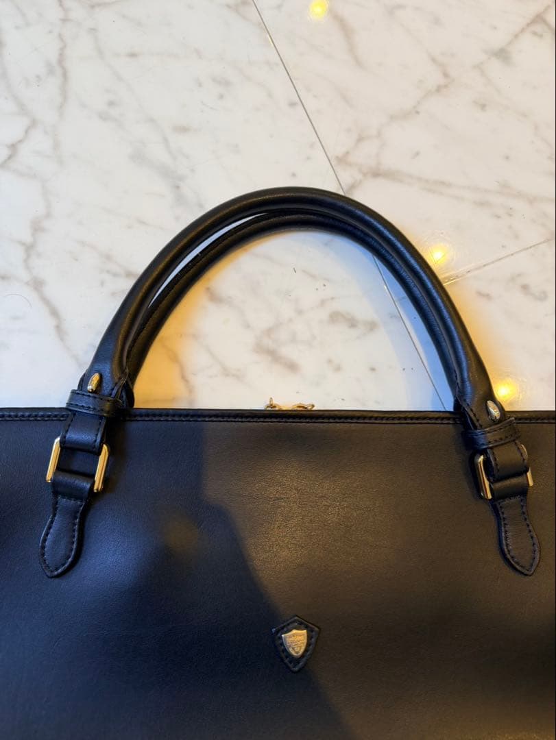 CHAMBORD SELLIERブリーフケース ／ ブラック×ゴールド