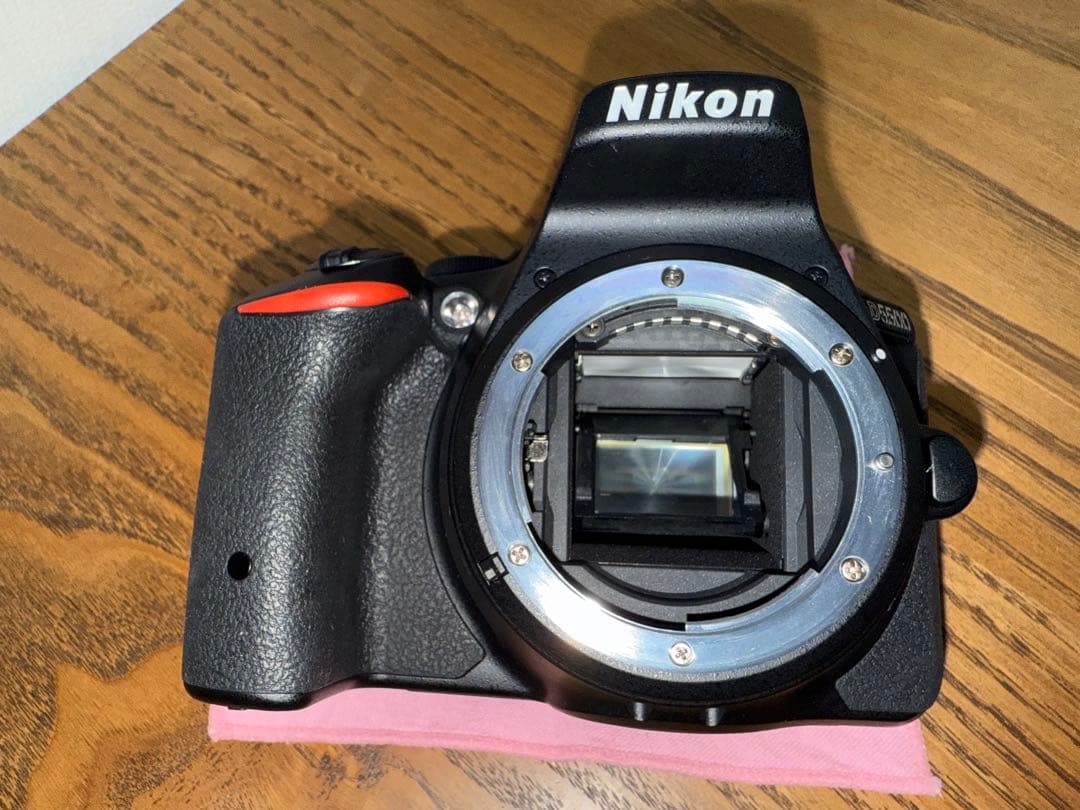 Nikon ニコン D5500 デジタル一眼レフカメラ ダブルズームキット美品