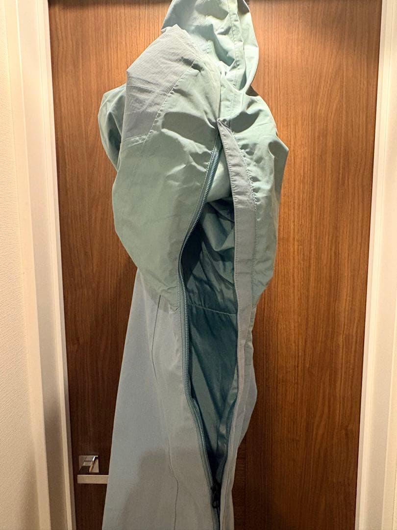 Burton スノーボードウェアセット　フロスナージャケット・リザーブビブパンツ