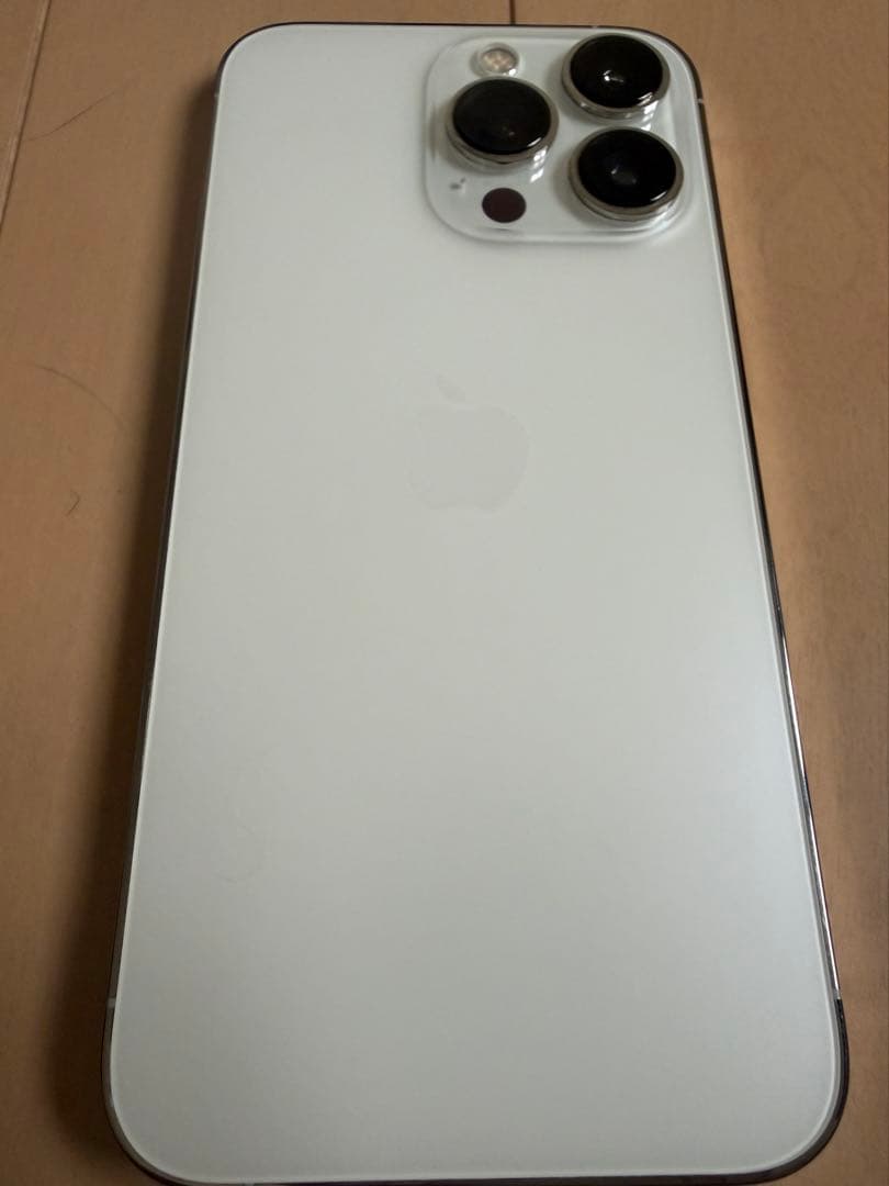 Apple iPhone 13 Pro ａｕ　シルバー 本体　512GB