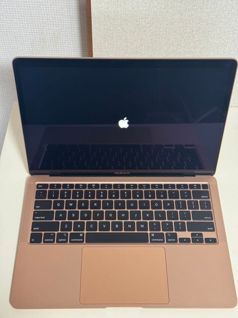 【極美品】 MacBook air(Retina, 13-inch, 2020)