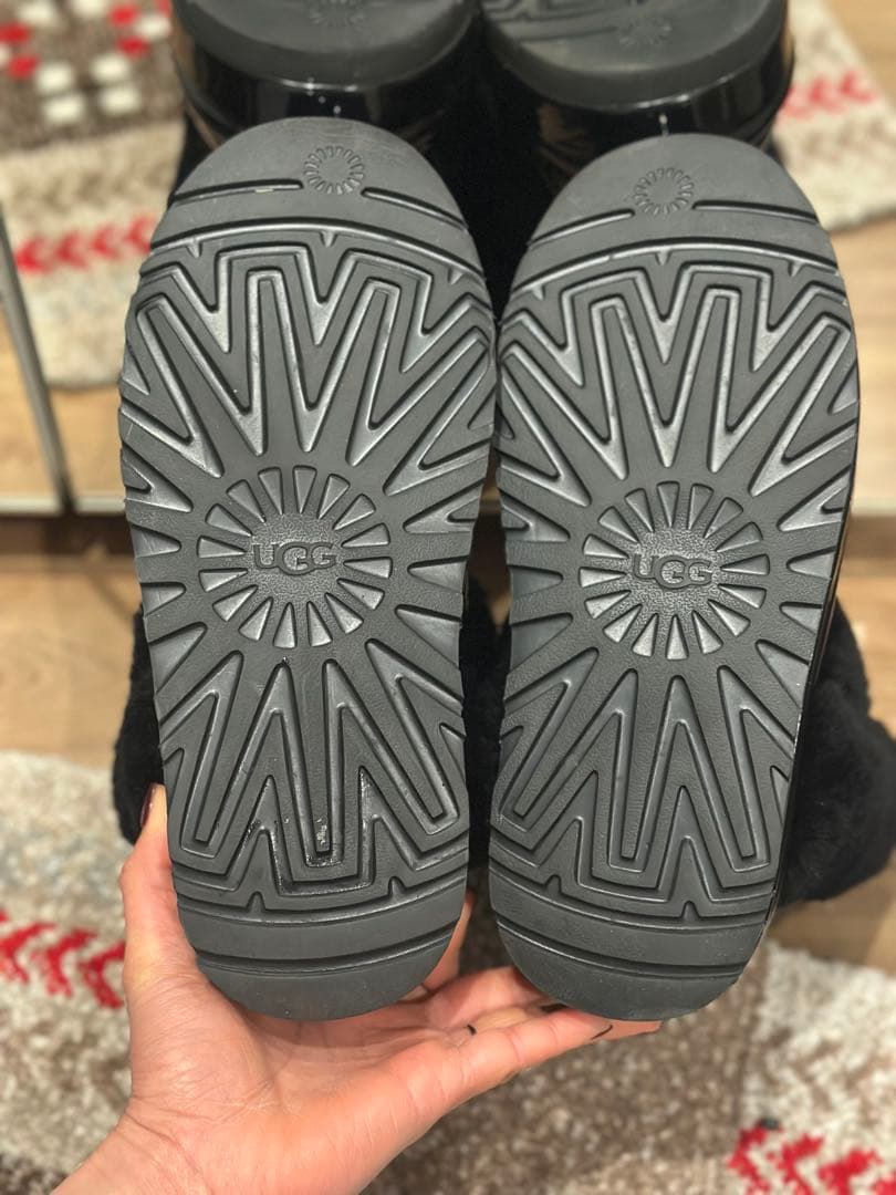 ugg アグ Classic Chillapeak クラシックチラ ピークブーツ