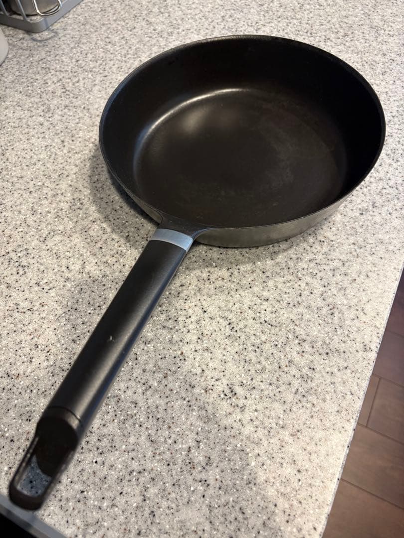 バーミキュラフライパンオーブンセーフスキレット26cm深型＋専用ステンレスリッド