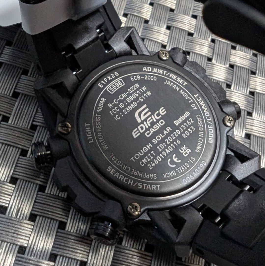 カシオ　EDIFICE　スポーツ　おしゃれ　人気　高性能