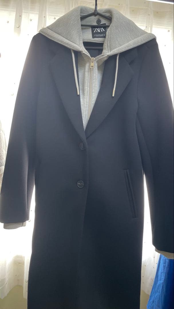 ZARA ブラック　デタッチャブル　フードコントラストコート　サイズ　XS