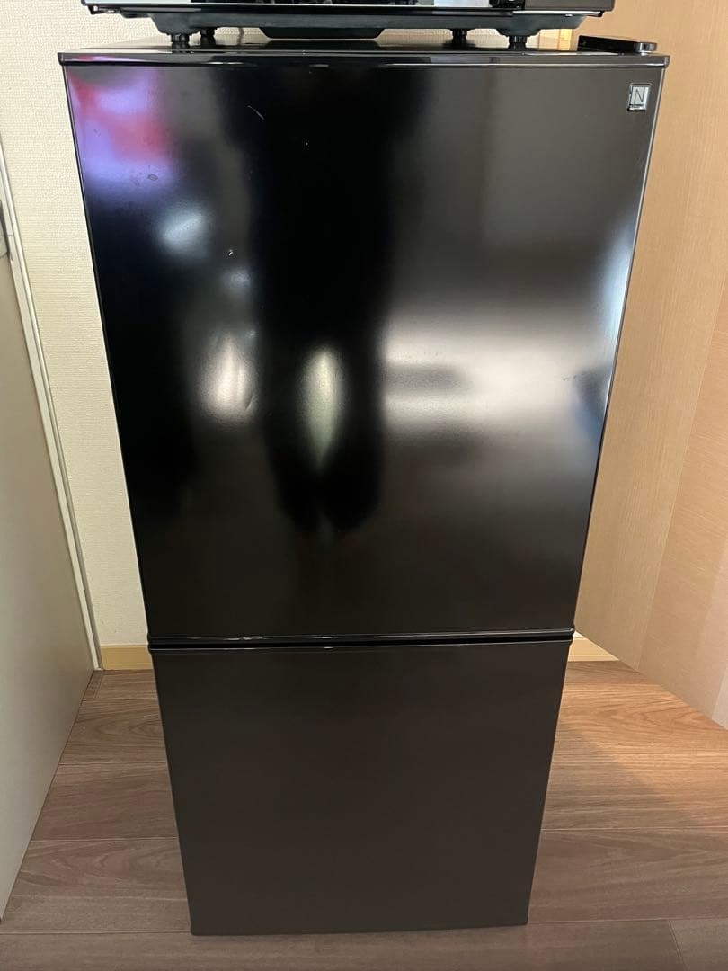 ⭐️まさひ⭐️ 黒色冷蔵庫 上開き 3棚