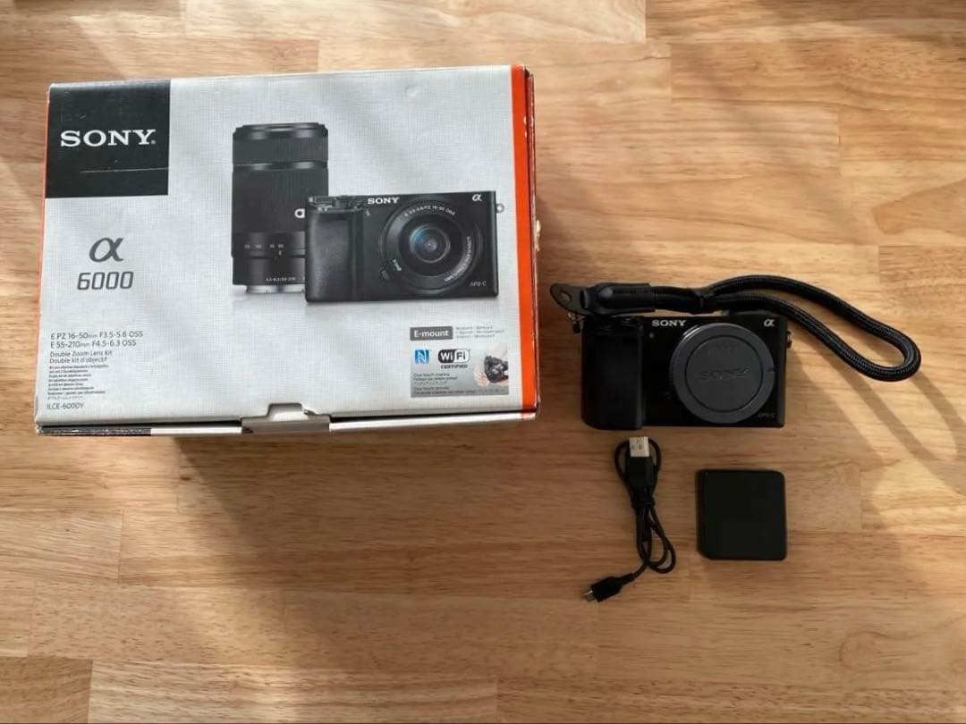 SONY α6000 ミラーレス一眼カメラ 本体　箱付き