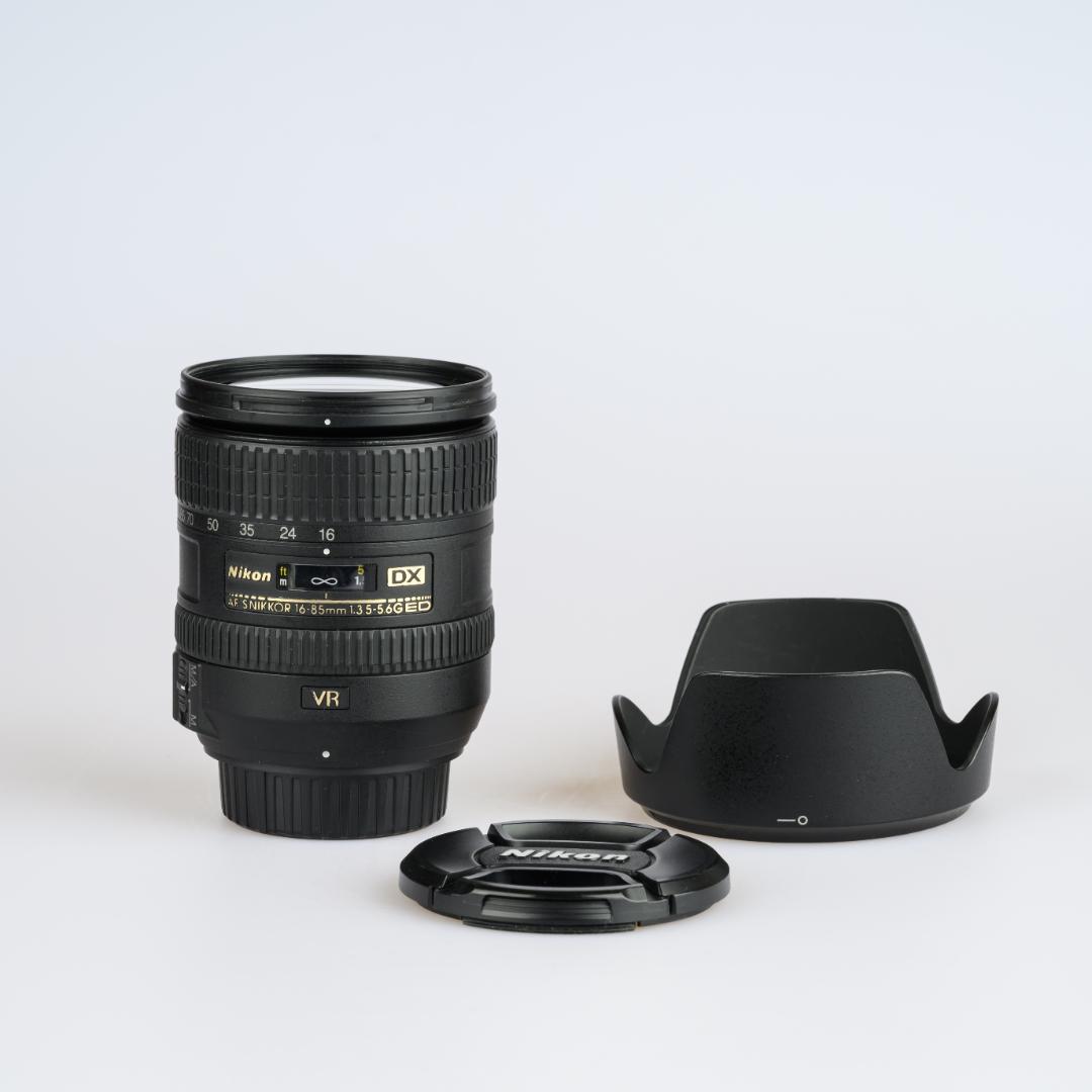 Nikon DX 16-85mm f3.5-5.6G ED VR　良品