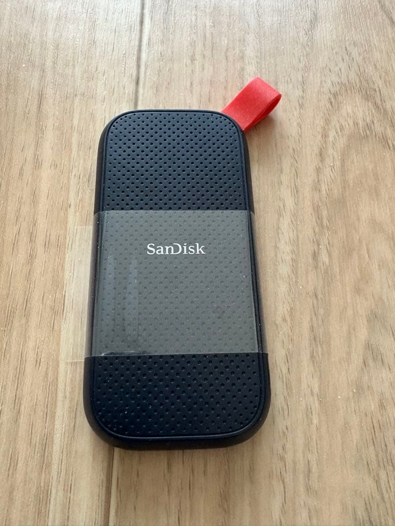 SanDisk Portable 外付けSSD 1TB USB接続　サンディスク