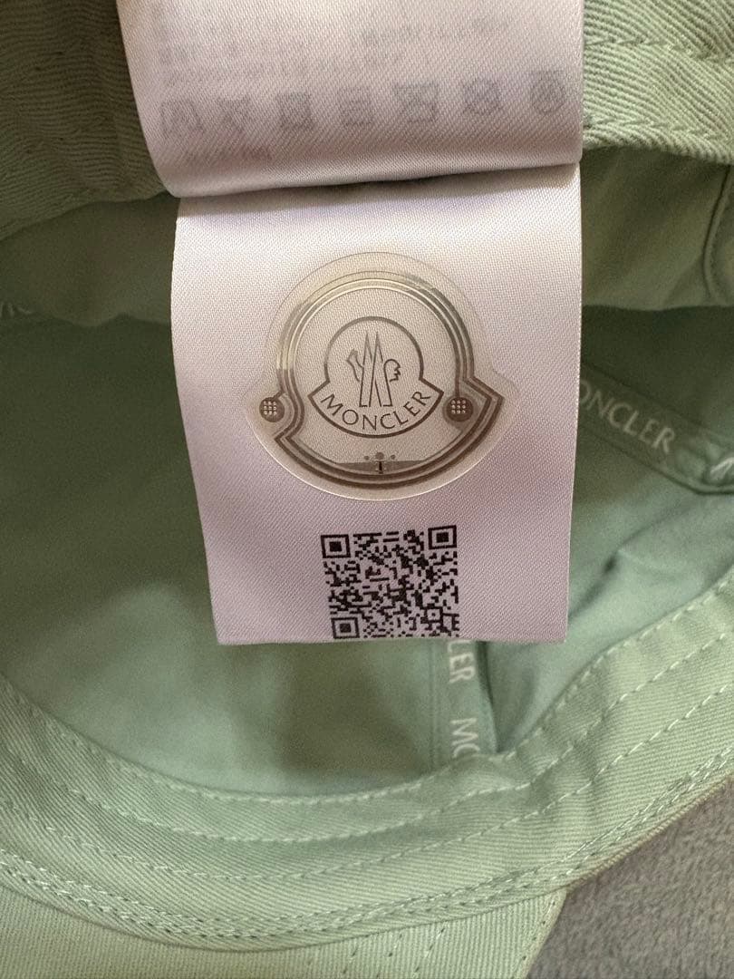 MONCLER ミントグリーン キャップ